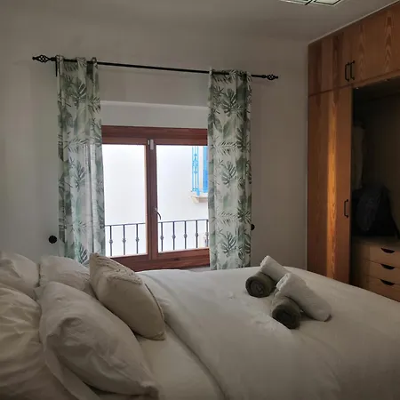 Spanish Steps Apartment